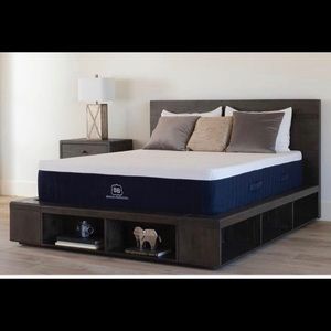 Brand New Brooklyn Signature BEST SELLER Bedding